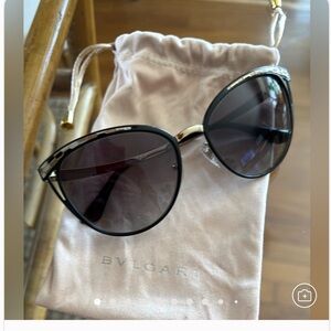 Bvlgari AUTHENTIC CatEye Sunglasses w Gold FrameDetails RARE-out of stock!